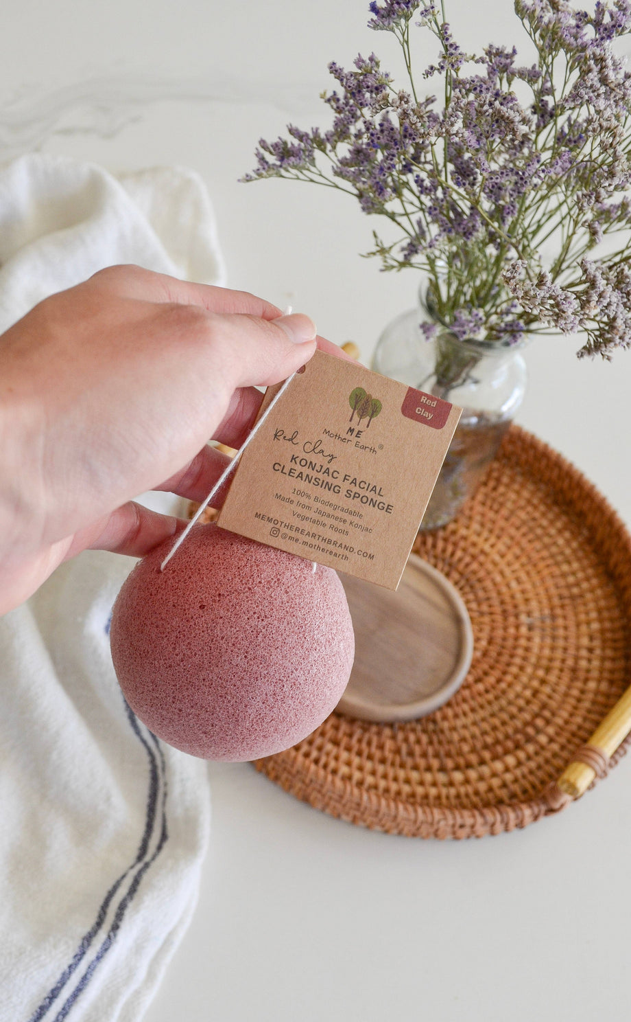 Konjac Facial Cleansing Sponge Charcoal